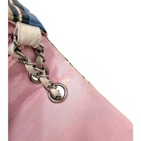 CHANEL Multicolor Heart Shoulder Bag A-A26899 - Picture 11 of 11